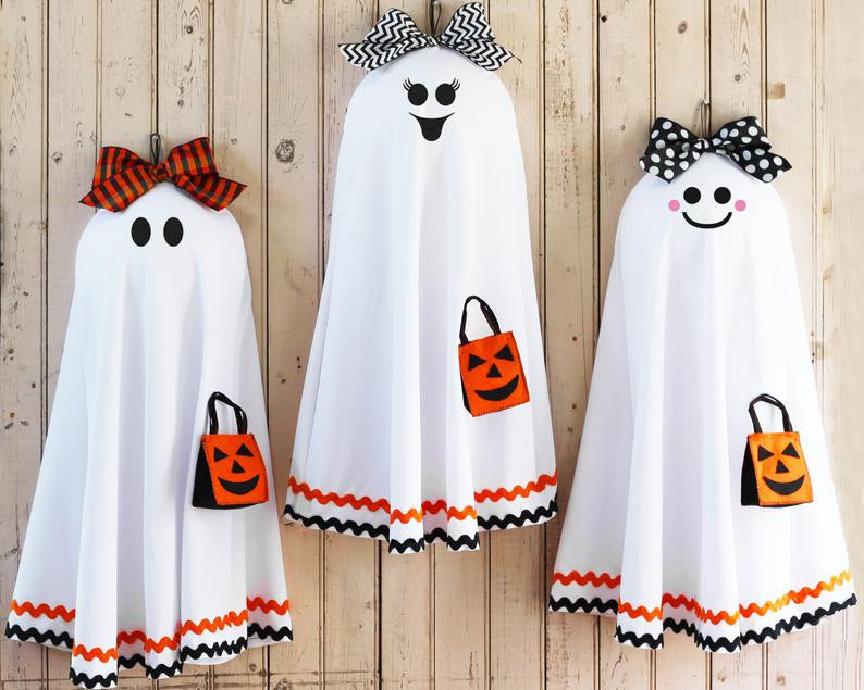 👻 Halloween Ghost Door Wreath – Spooky Home Decor
