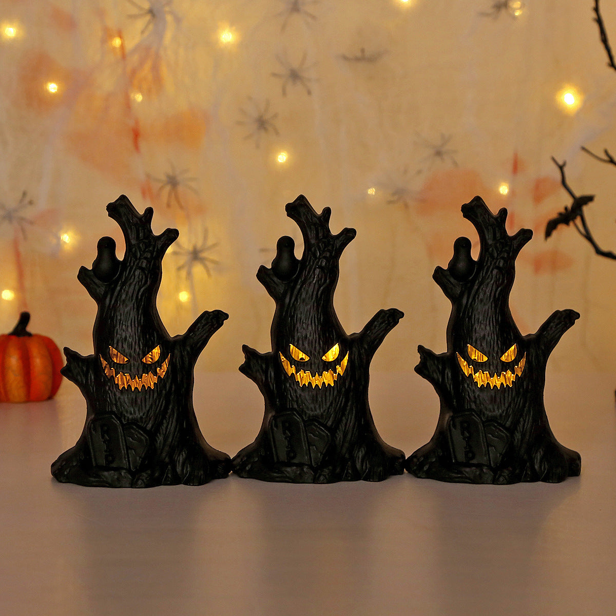 🌙 Halloween Ghost Tree Pumpkin Lamp – Spooky Stump Decoration