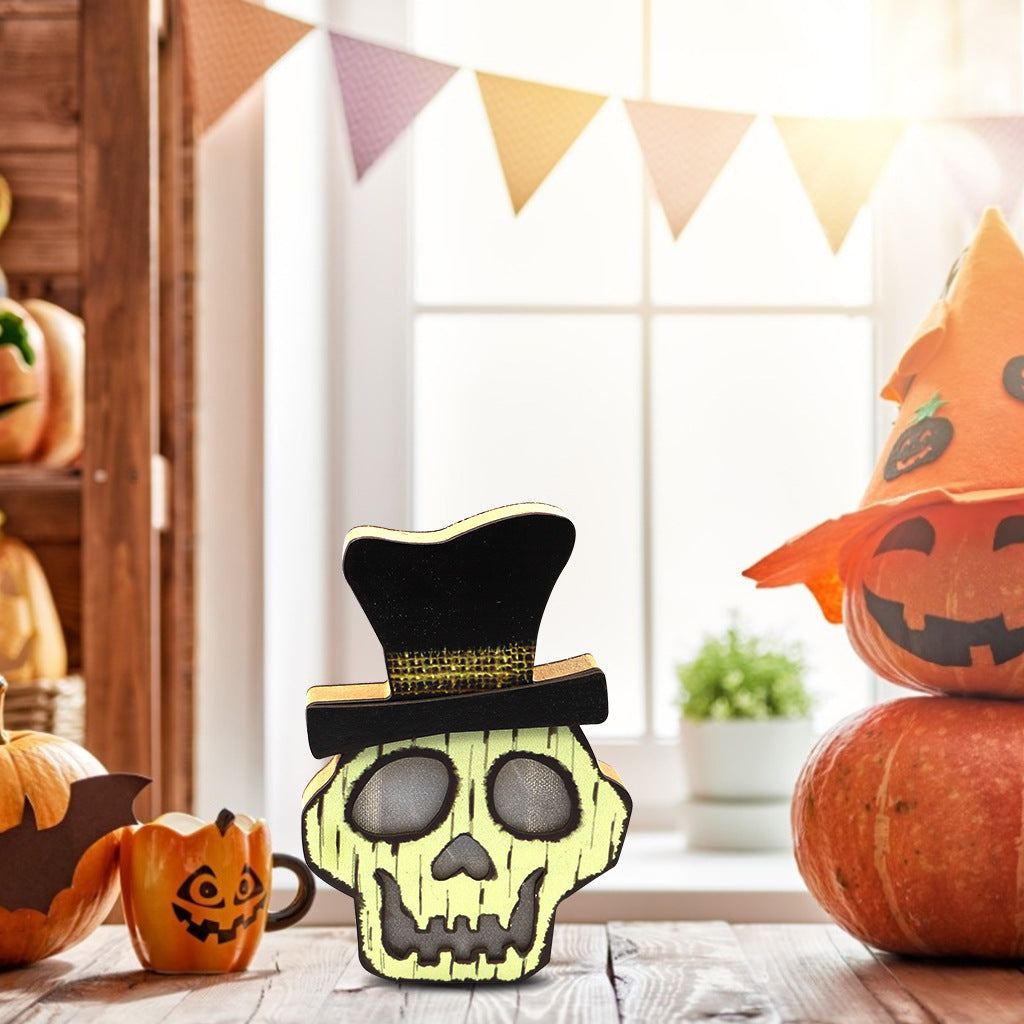 🎃 Creative Wooden Pumpkin Lamp – Halloween Glow Decoration
